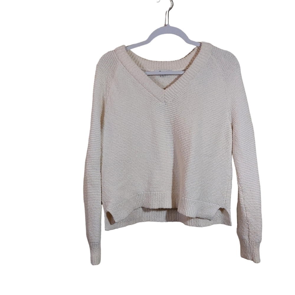Madewell Ladies Long Sleeve V-neck Sweater- size S